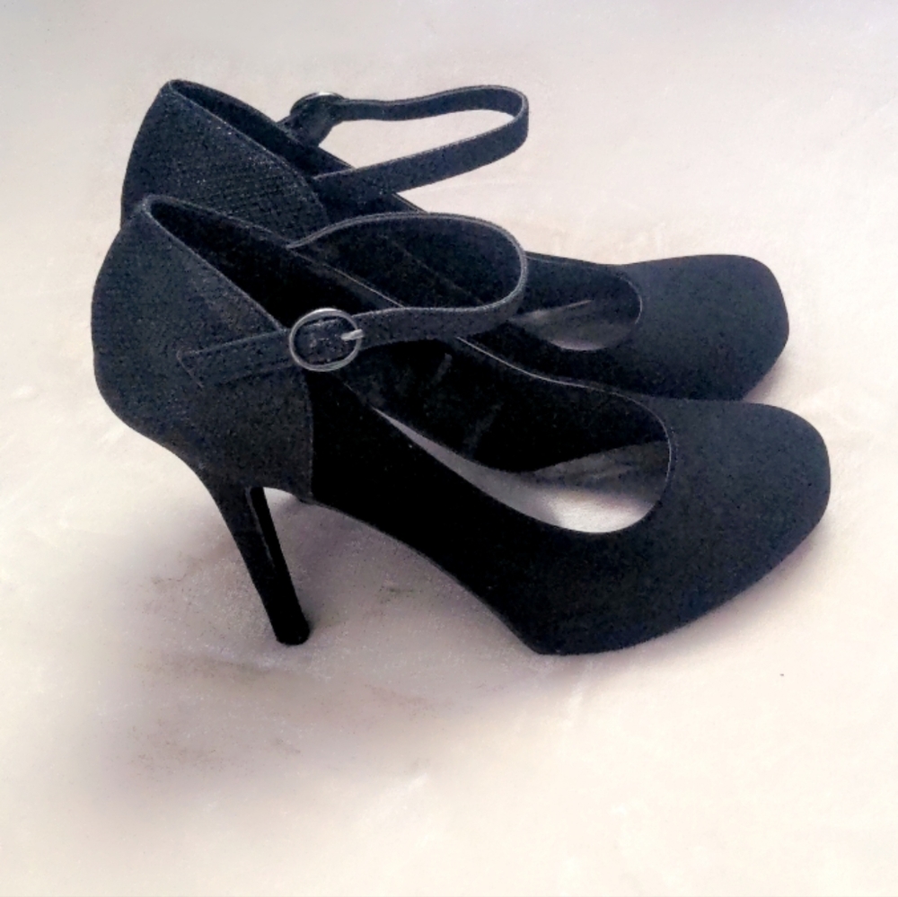 Black Madeline Girl high heels